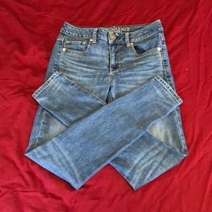 American Eagle Hi Rise Skinny Super Stretch
